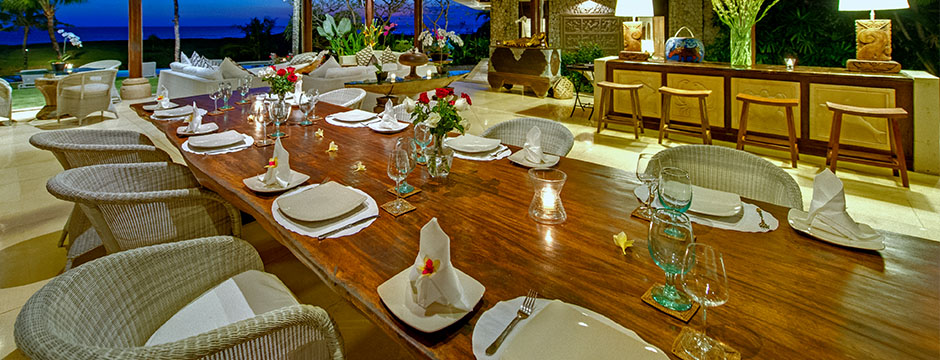 Sungai Tinggi Beach Villa - Dining room at night